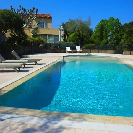 Laguna Haven Villa